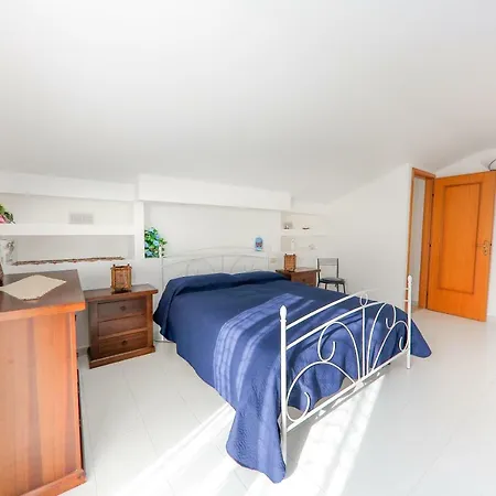A Casa Nostra Cefalu
