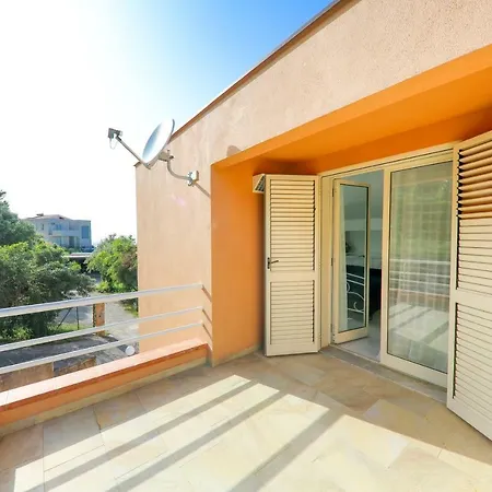 A Casa Nostra Cefalù